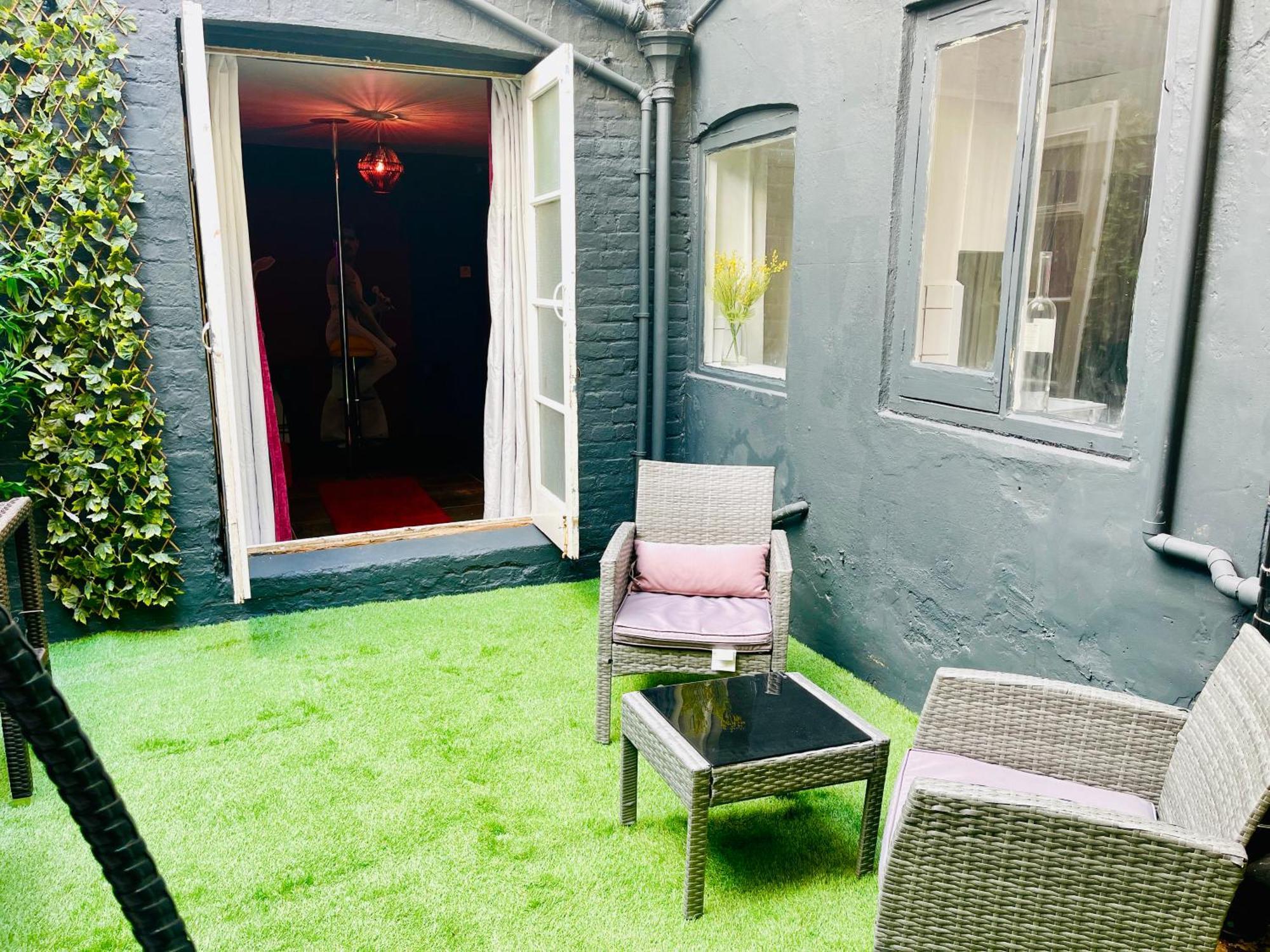 Beachfront Party House For Stags & Hens Brighton Exterior photo